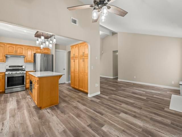 726 Fredricks Avenue, Oceanside, CA 92058