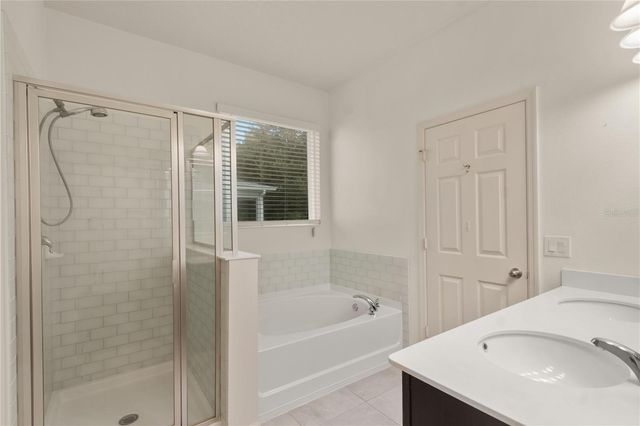8091 BOWERY DRIVE, Winter Garden, FL 34787