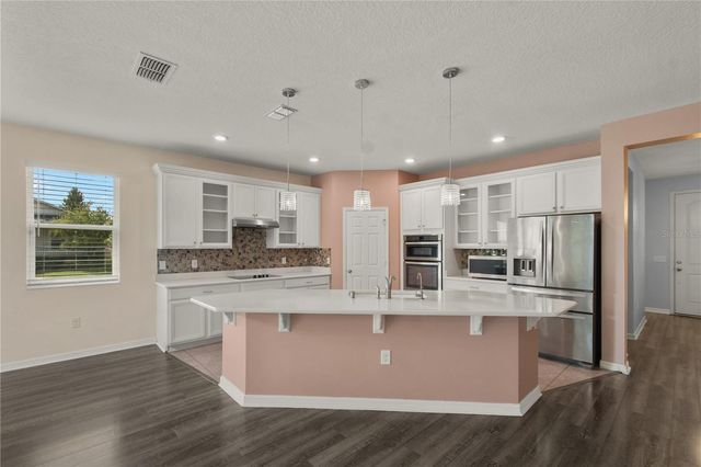 8091 BOWERY DRIVE, Winter Garden, FL 34787