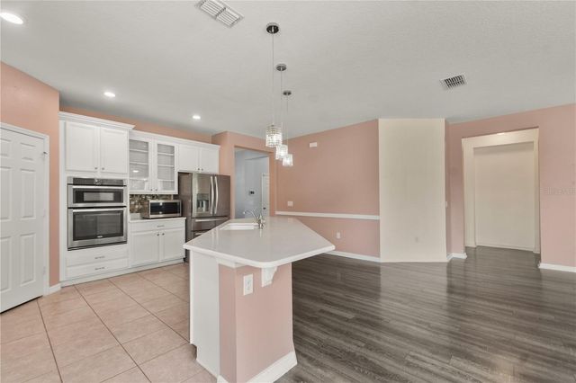 8091 BOWERY DRIVE, Winter Garden, FL 34787