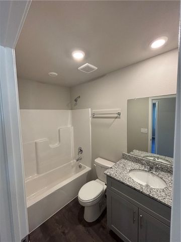 6507 NW Kathleen Street, Bentonville, AR 72713