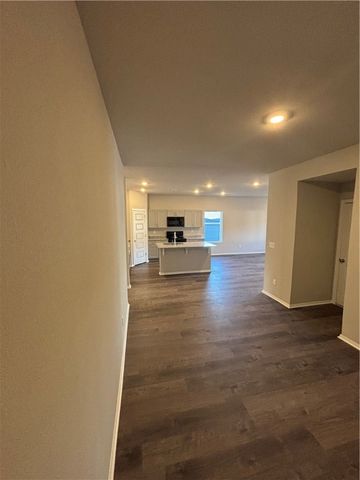 6507 NW Kathleen Street, Bentonville, AR 72713