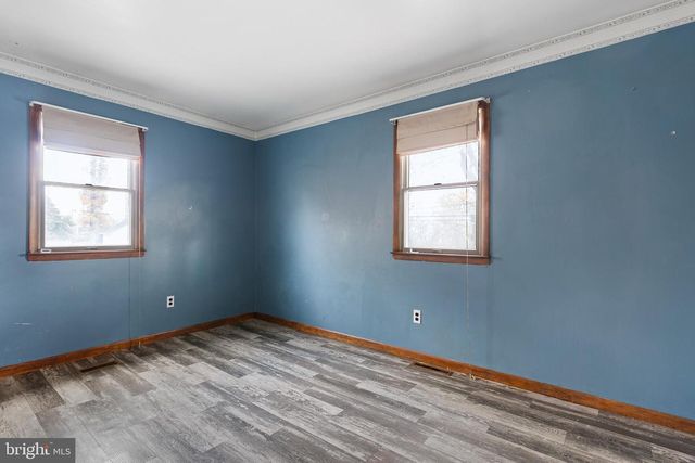 444 FOREST DR, Wilmington, DE 19804