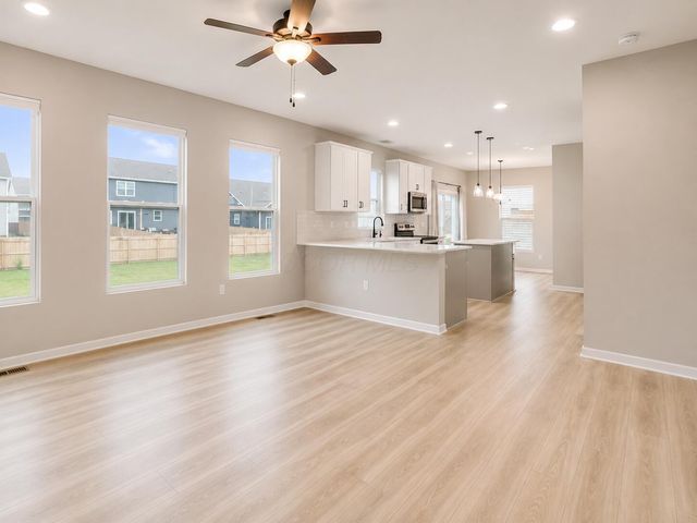 1159 Speedliner Drive, Plain City, OH 43064