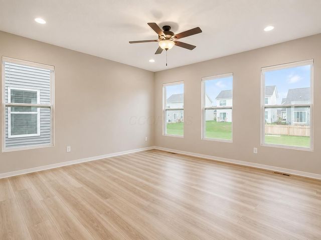 1159 Speedliner Drive, Plain City, OH 43064
