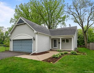 1888 WEBSTER Street, Birmingham, MI 48009