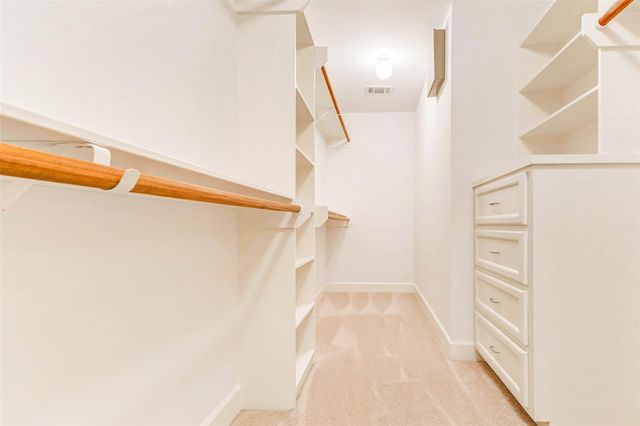 5941 South Loop E 1401, Houston, TX 77033