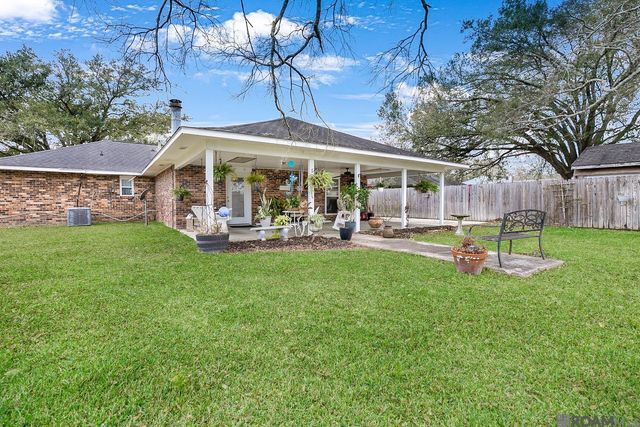 1316 Kline St, Denham Springs, LA 70726