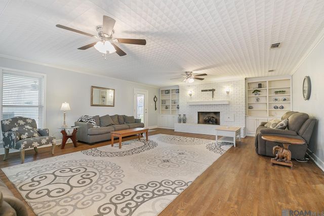 1316 Kline St, Denham Springs, LA 70726