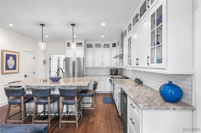 107 California Drive G, Amherst, NY 14221