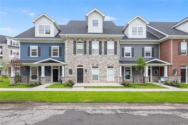 107 California Drive G, Amherst, NY 14221