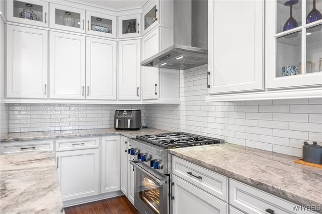 107 California Drive G, Amherst, NY 14221