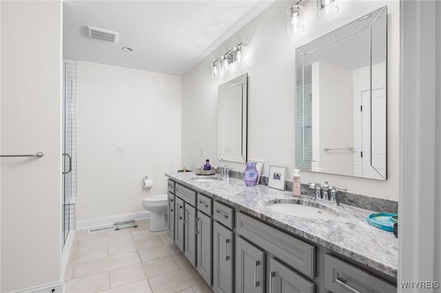 107 California Drive G, Amherst, NY 14221