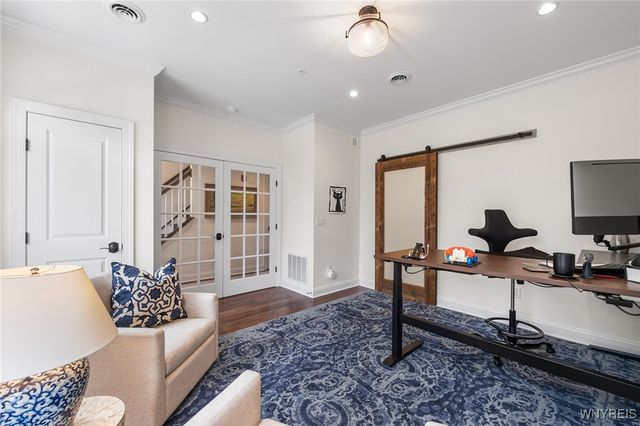 107 California Drive G, Amherst, NY 14221