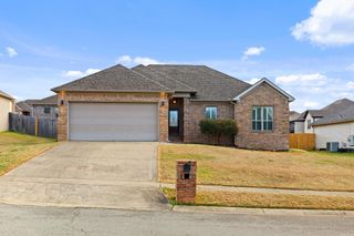 582 Crepe Myrtle Loop, Cabot, AR 72023