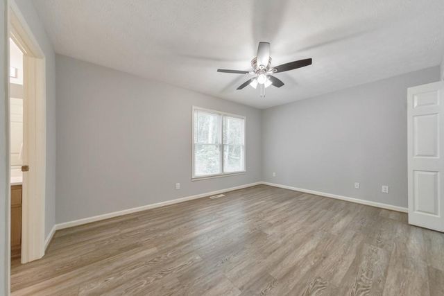 1398 Twin Mountain Lake Circle, Talking Rock, GA 30175