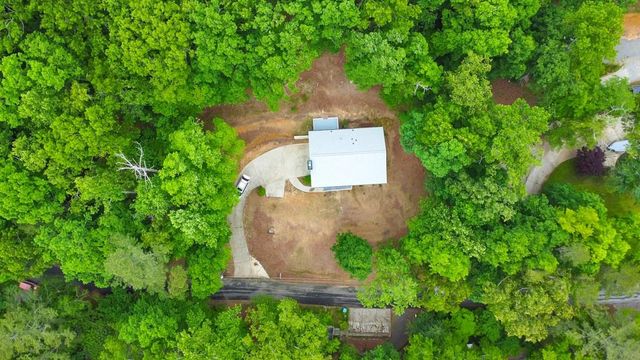 1398 Twin Mountain Lake Circle, Talking Rock, GA 30175