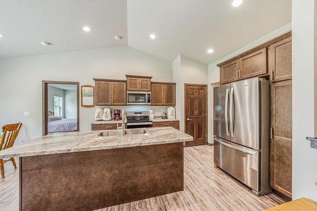 1532 LIBERTY AVENUE, Neenah, WI 54956