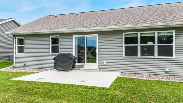 1532 LIBERTY AVENUE, Neenah, WI 54956