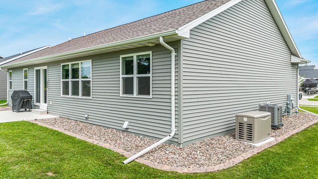 1532 LIBERTY AVENUE, Neenah, WI 54956