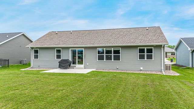 1532 LIBERTY AVENUE, Neenah, WI 54956