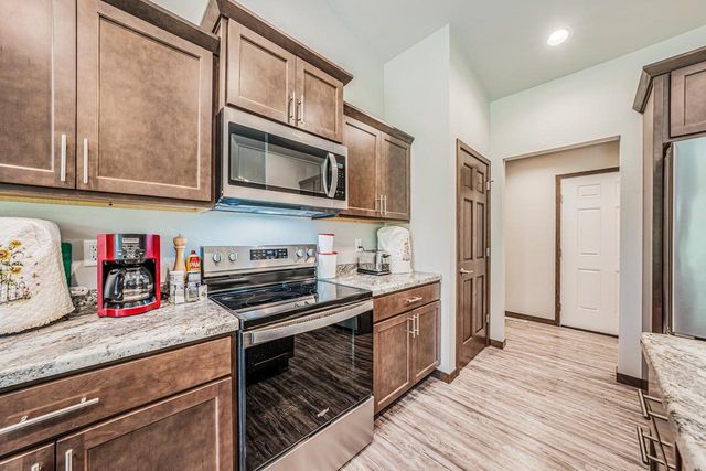 1532 LIBERTY AVENUE, Neenah, WI 54956