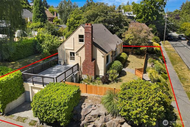 6203 39th Avenue NE, Seattle, WA 98115
