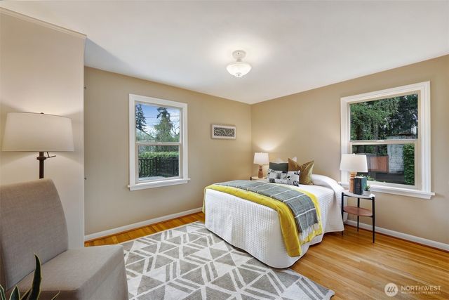 6203 39th Avenue NE, Seattle, WA 98115