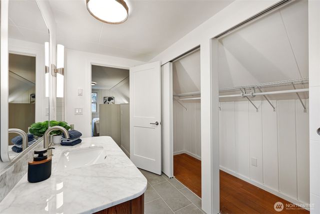 6203 39th Avenue NE, Seattle, WA 98115
