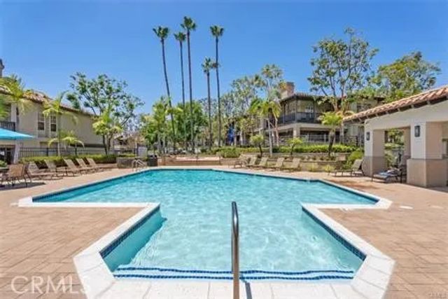4 Via Solaz, Rancho Santa Margarita, CA 92688