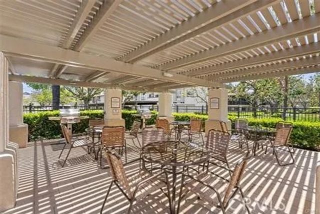 4 Via Solaz, Rancho Santa Margarita, CA 92688