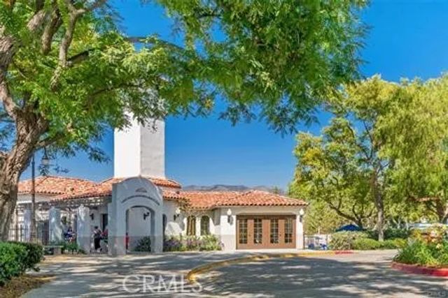 4 Via Solaz, Rancho Santa Margarita, CA 92688