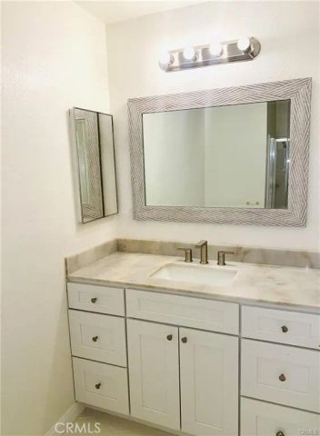 4 Via Solaz, Rancho Santa Margarita, CA 92688