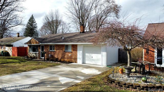 36261 Chaskey Street, Richmond, MI 48062