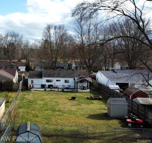 36261 Chaskey Street, Richmond, MI 48062