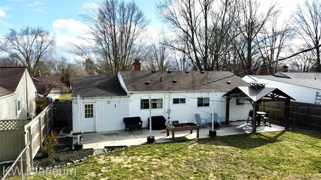 36261 Chaskey Street, Richmond, MI 48062