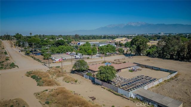 11273 Alder Avenue, Bloomington, CA 92316