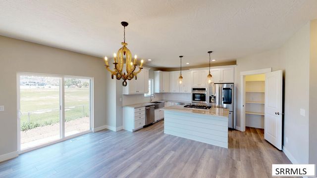 2592 Titan Dr, Rexburg, ID 83442