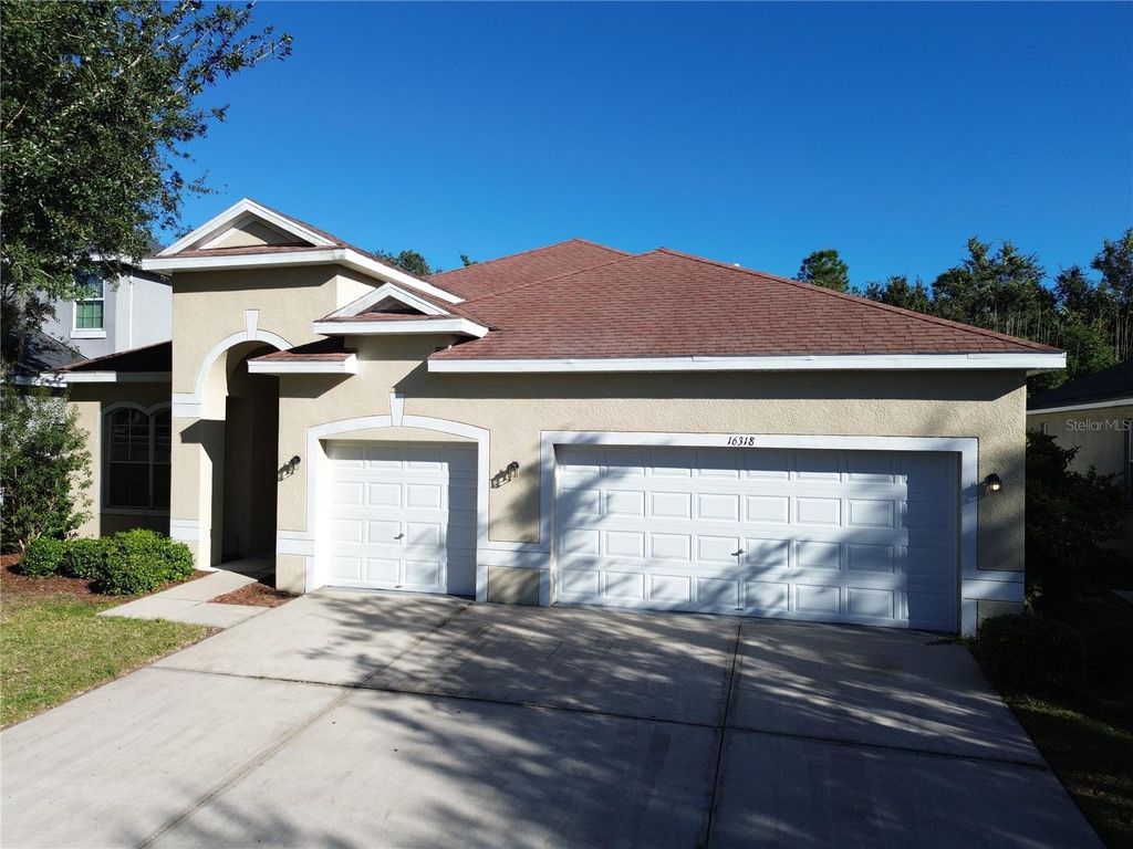 16318 BRIDGELAWN AVENUE, Lithia, FL 33547