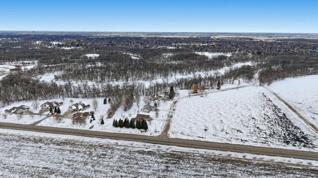 1609 40th Avenue N, Moorhead, MN 56560