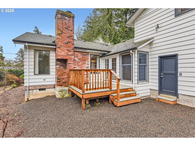 5417 Sw GARDEN HOME Rd, Portland, OR 97219