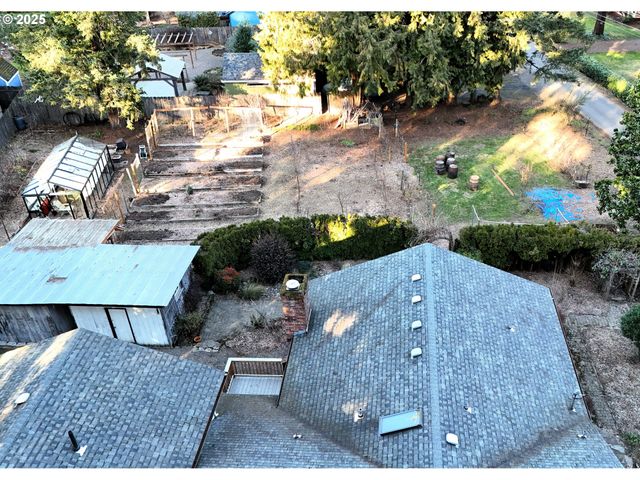 5417 Sw GARDEN HOME Rd, Portland, OR 97219