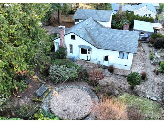 5417 Sw GARDEN HOME Rd, Portland, OR 97219