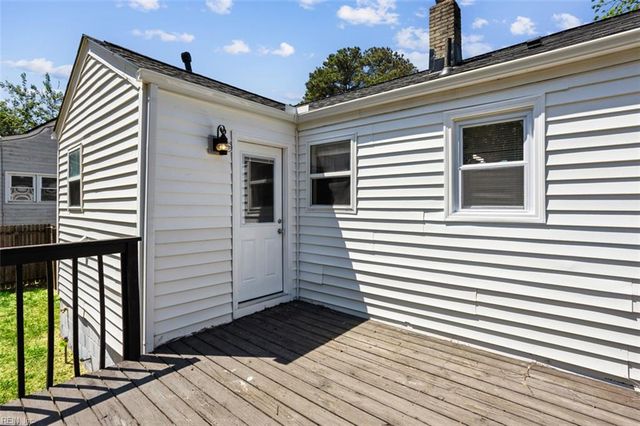 7450 Tyndale CT, Norfolk, VA 23505