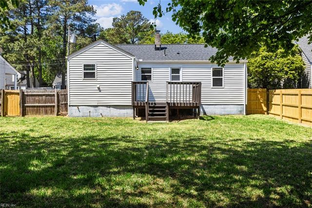 7450 Tyndale CT, Norfolk, VA 23505