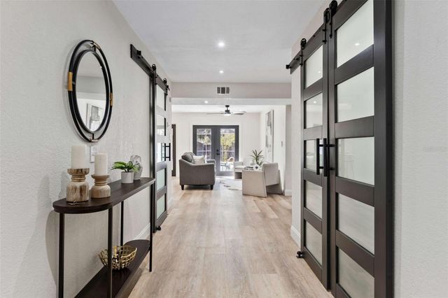 4412 W PEARL AVENUE, Tampa, FL 33611