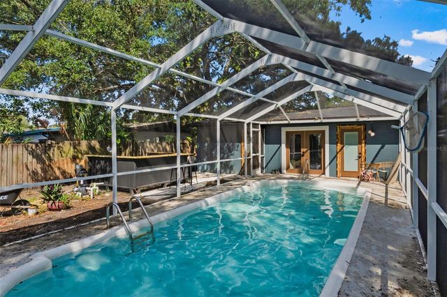 4412 W PEARL AVENUE, Tampa, FL 33611