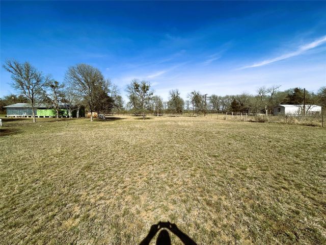 2175 Old Highway 20, Mcdade, TX 78650