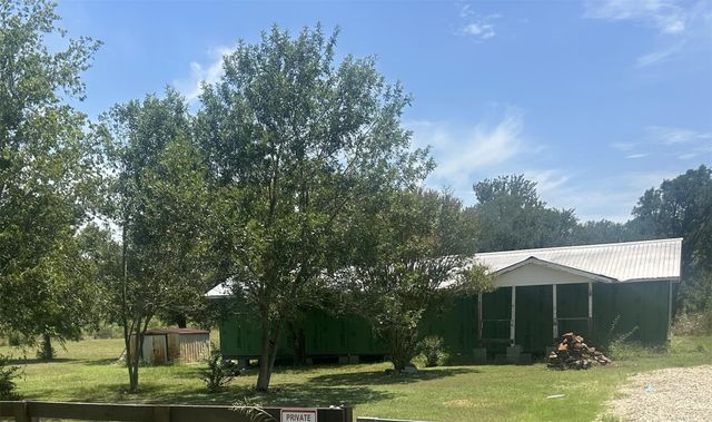 2175 Old Highway 20, Mcdade, TX 78650