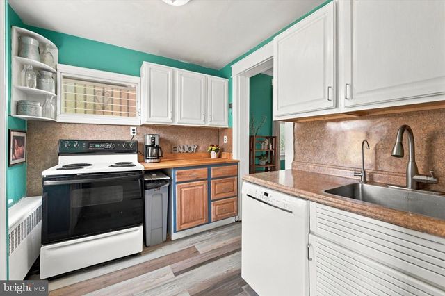 138 S BISHOP AVE, Springfield, PA 19064